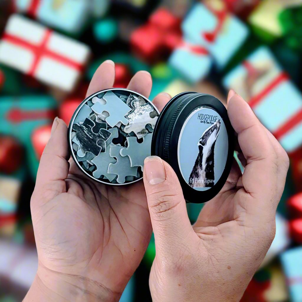 63 piece Badger Jigsaw in a tin