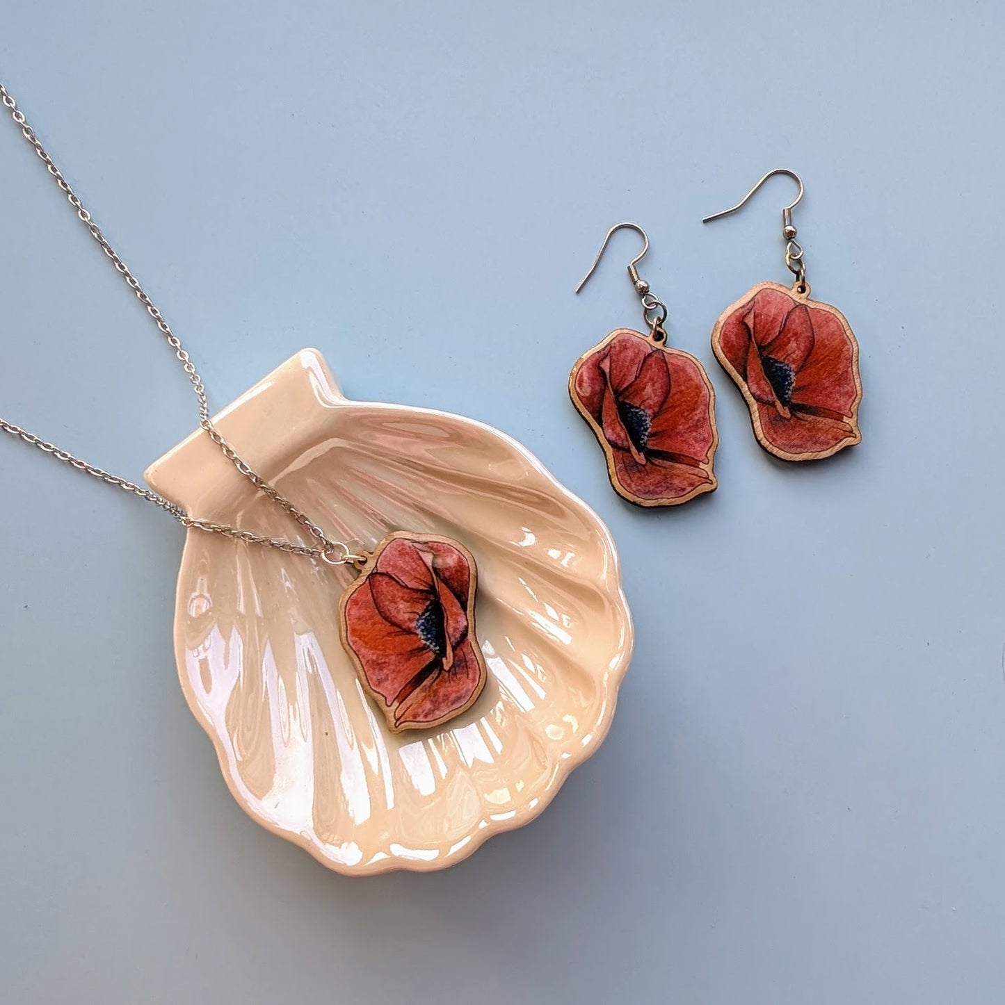 Poppy Silver Plated Laser Cut Necklace