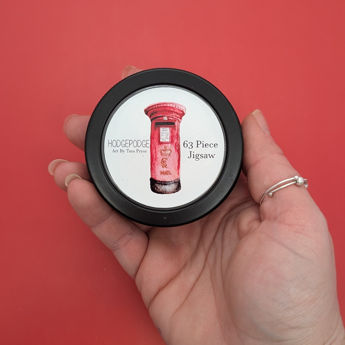 Post box Jigsaw Puzzle: 63 Piece jigsaw in a tin
