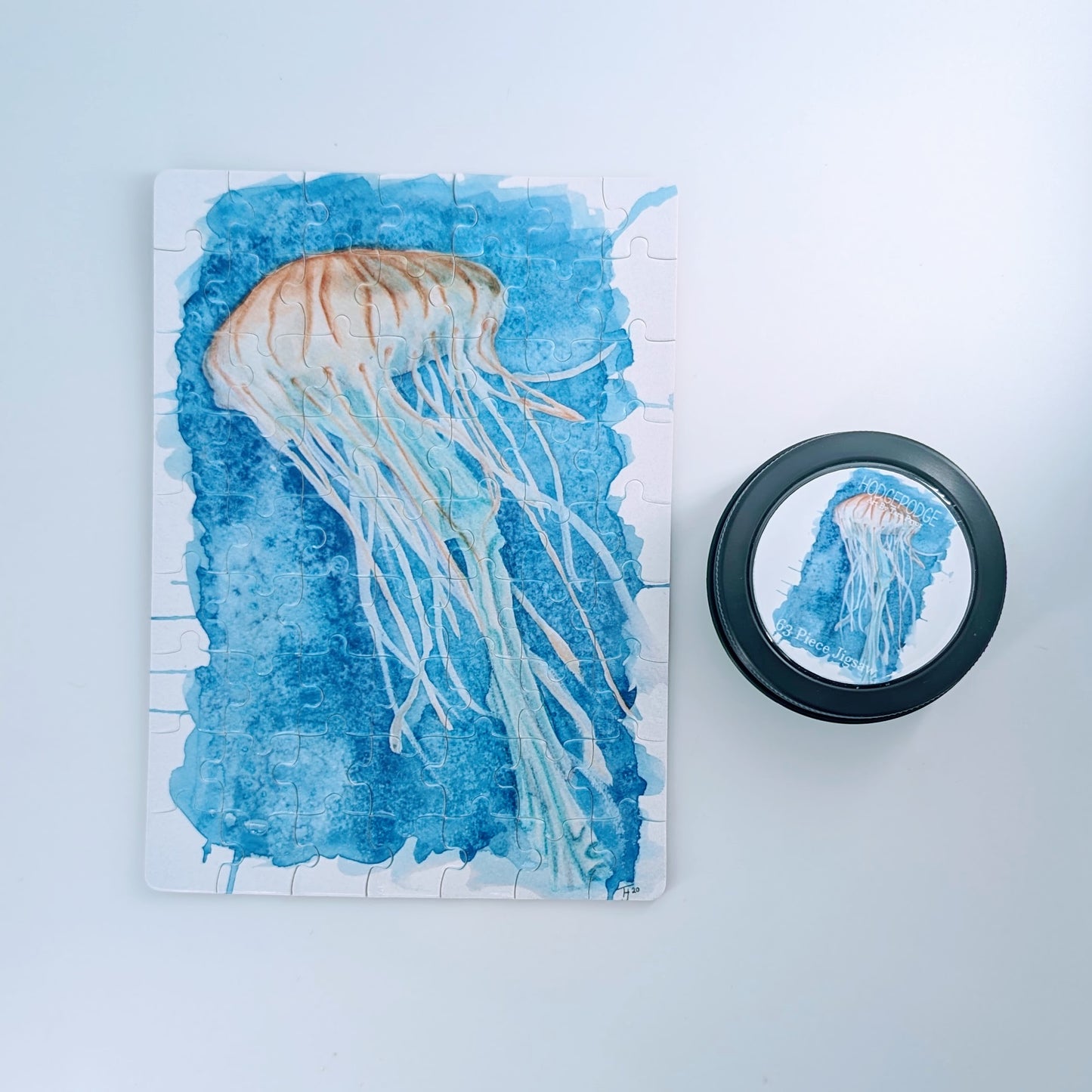 63 piece Jellyfish Jigsaw in a tin