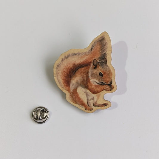 "Nutkin" Red Squirrel Pin
