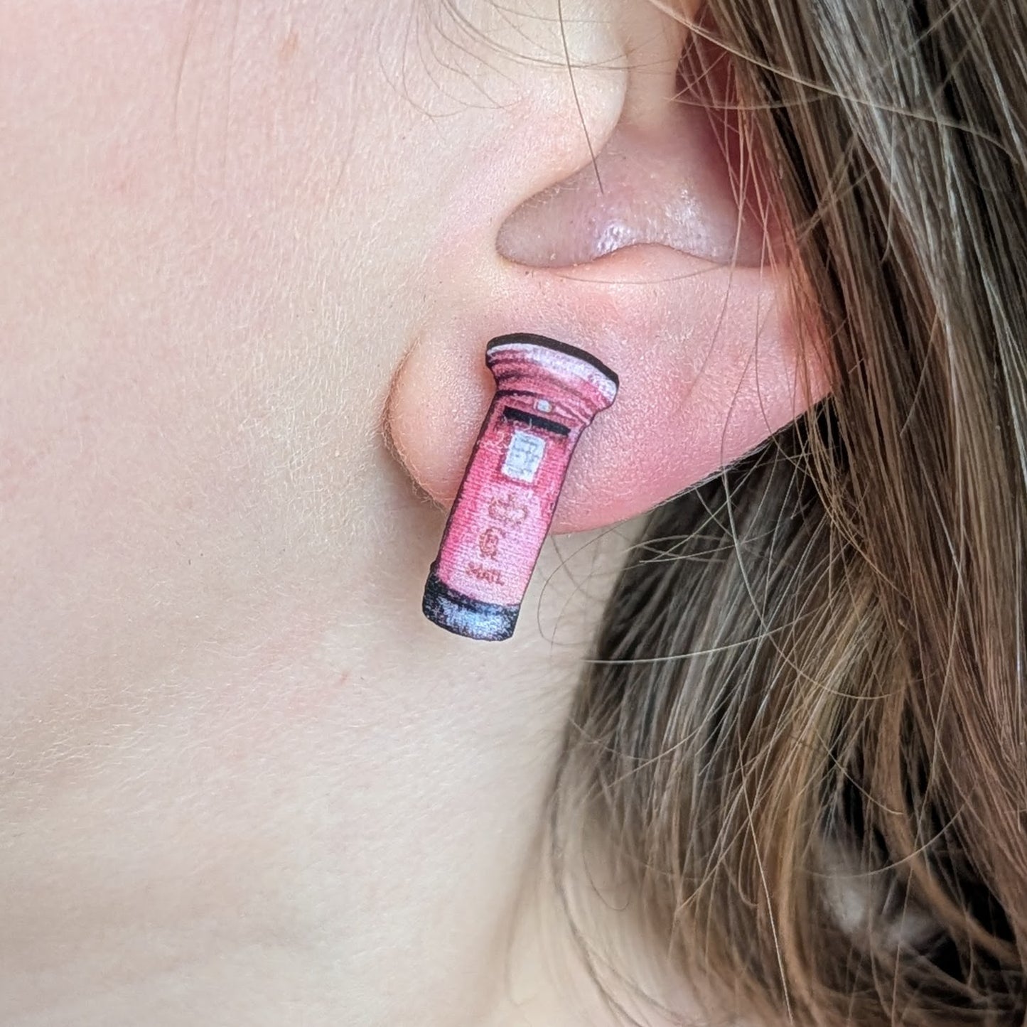 Postbox stud Earrings