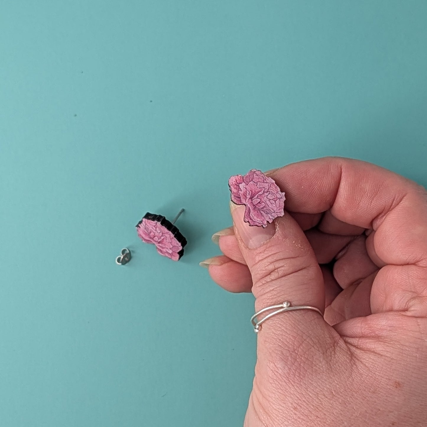 Carnation stud Earrings