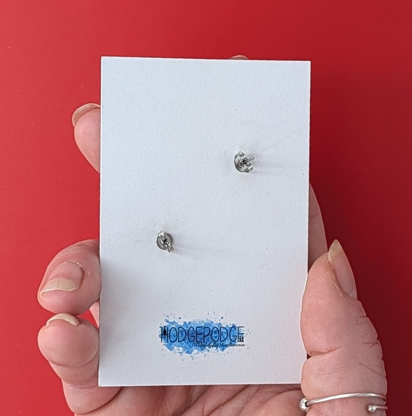 Holly stud Earrings