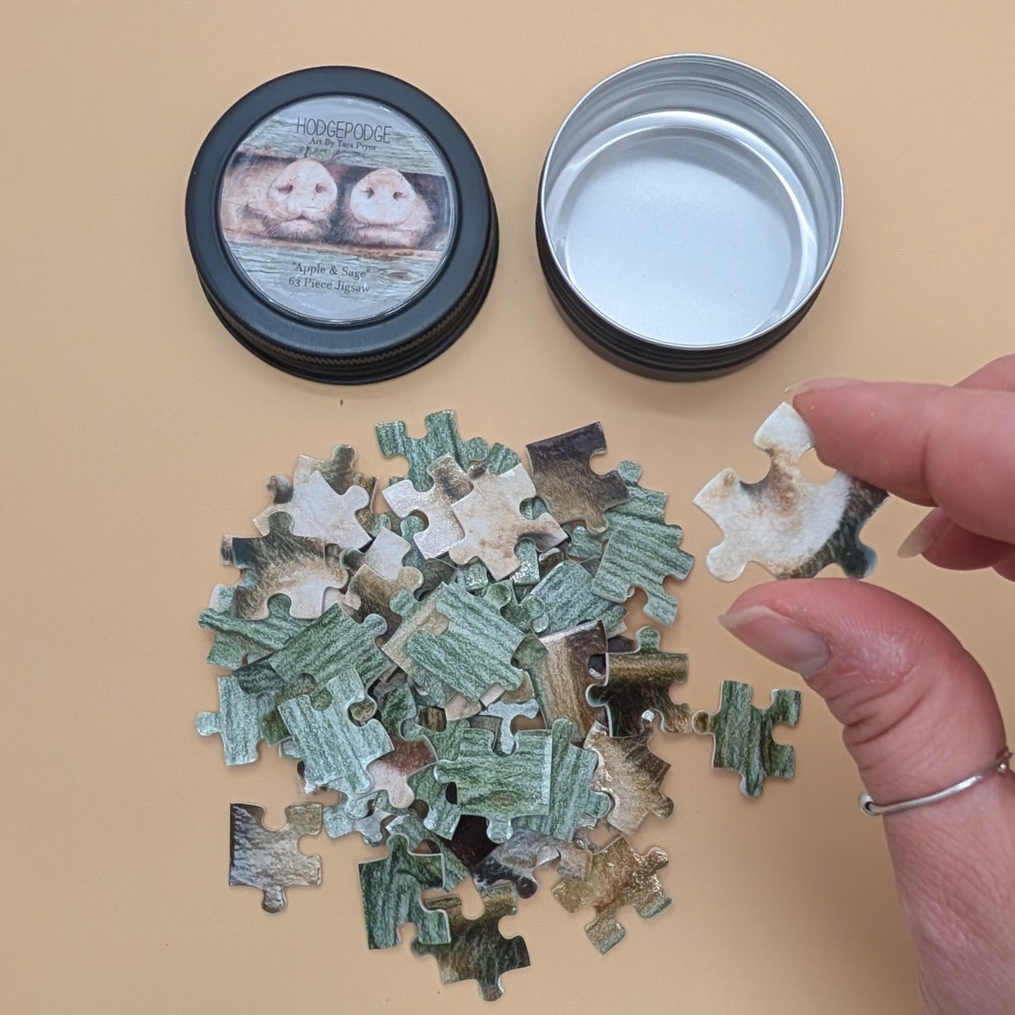 Apple & Sage piggy 63 Piece jigsaw in a tin