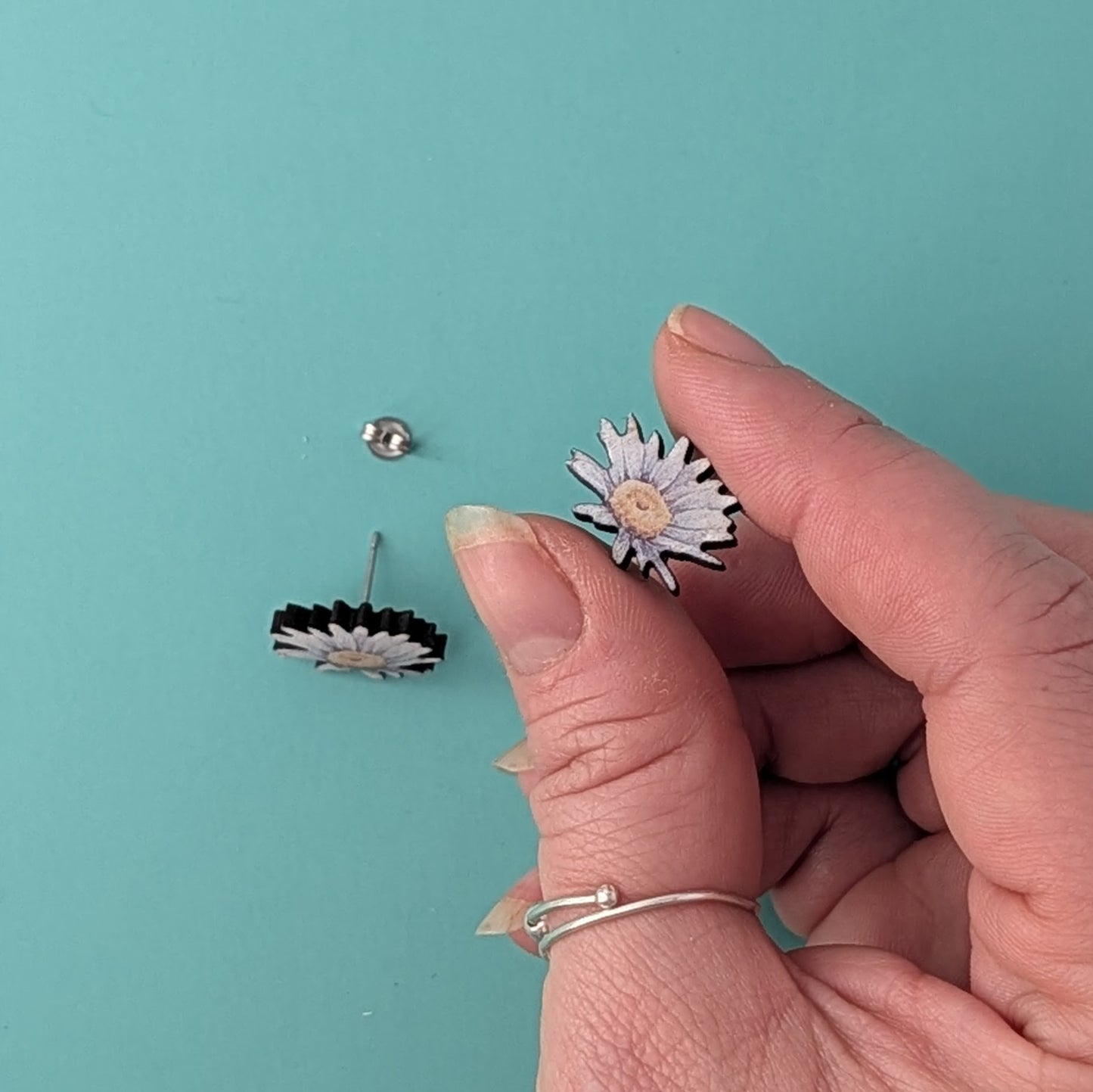 Daisy Stud Earrings