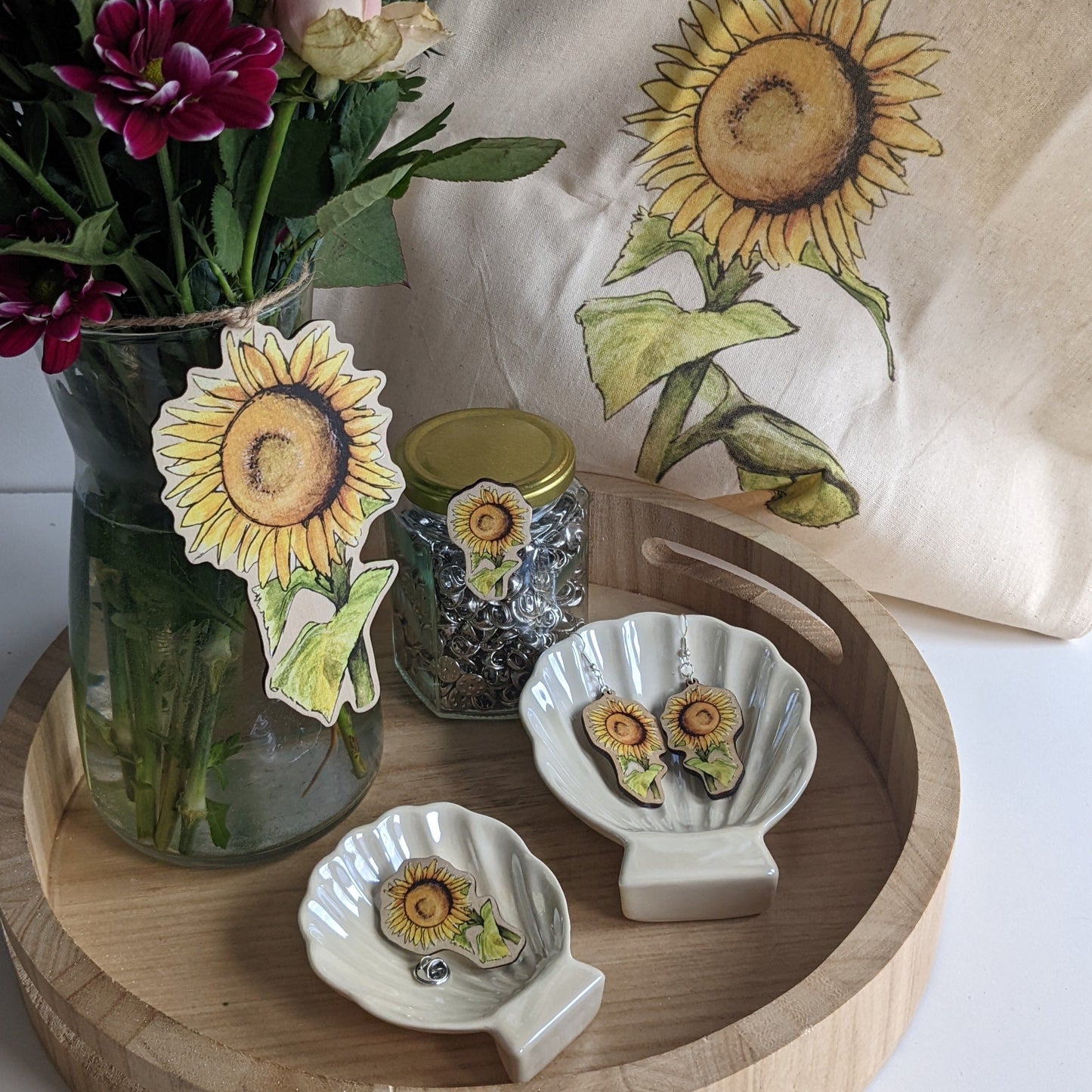 "Solidarity" Sunflower Hanging Decoration, Plant Buddy, Twig Tree Decoration